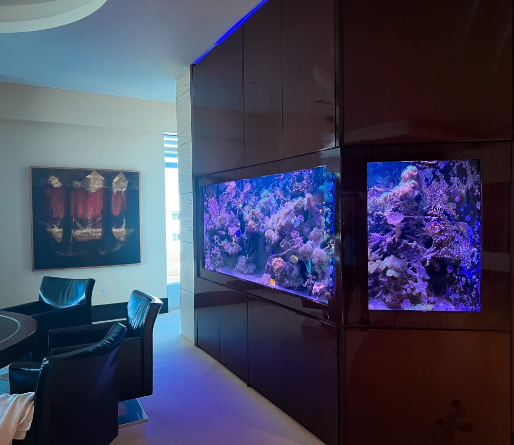 600 Gallon FRP Glass Aquarium